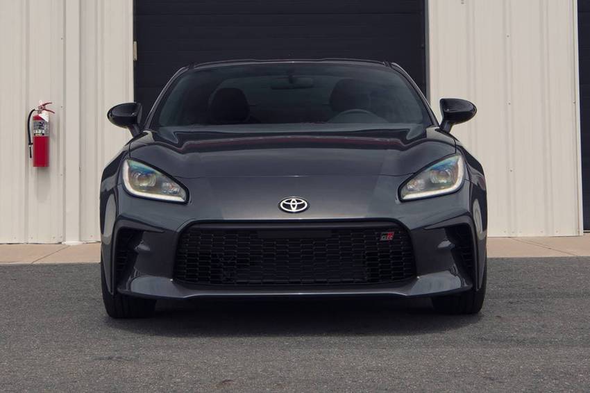 Sports Car With 4 Seats
