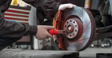 Signs Your Vehicle Needs Brake Service