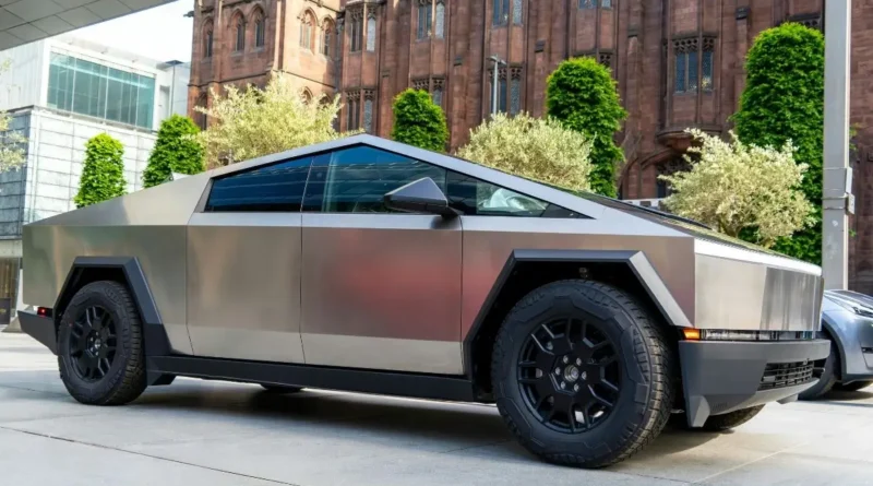 Tesla Cybertruck Side View of the Car
